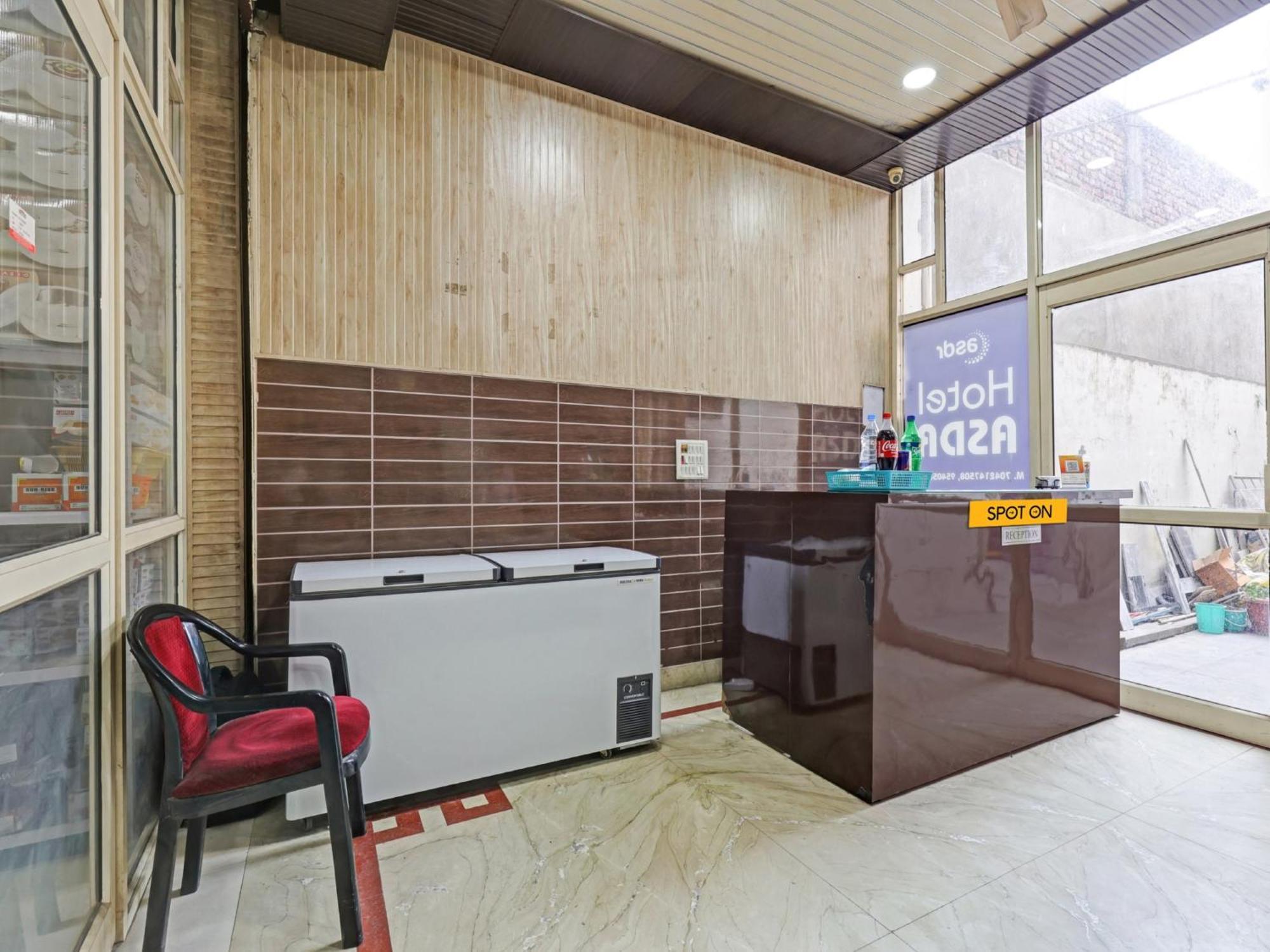 Spot On 81167 Hotel Asdr Rudrapur ภายนอก รูปภาพ